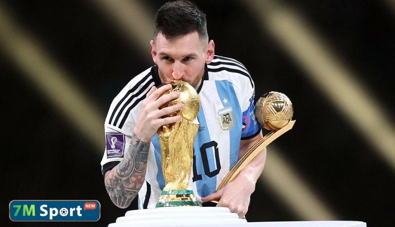Tìm hiểu về giải thưởng Quả Bóng Vàng World Cup